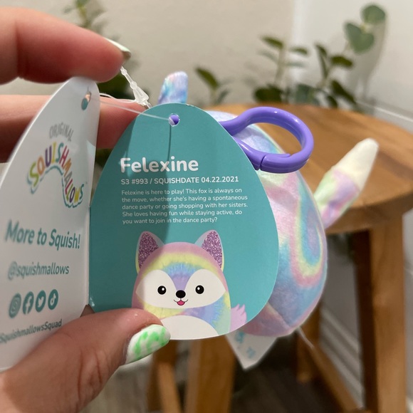 NWT squishmallows  “Felexine” pastel rainbow fox 3” squish clip on keychain - Picture 3 of 4